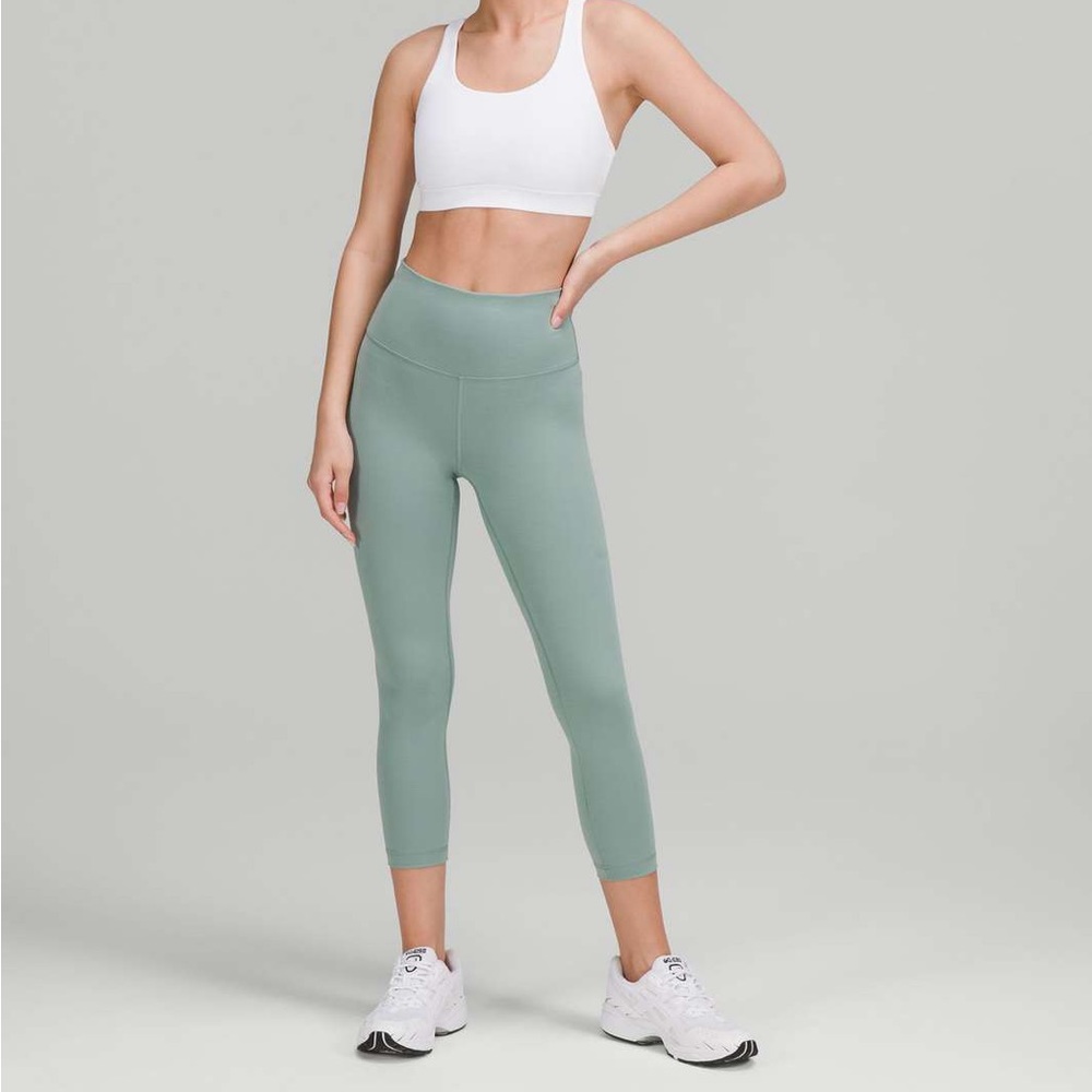 Lululemon Wunder Train High-Rise Crop 25” size 6